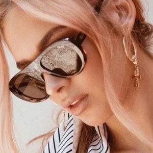 NEW RARE Quay Bold move tortoise sunnies